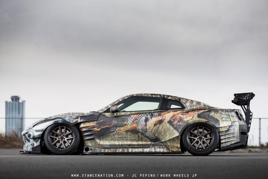  Nissan GT-R Godzilla by Ben Sopra 2014 года  (фото 15 из 18)